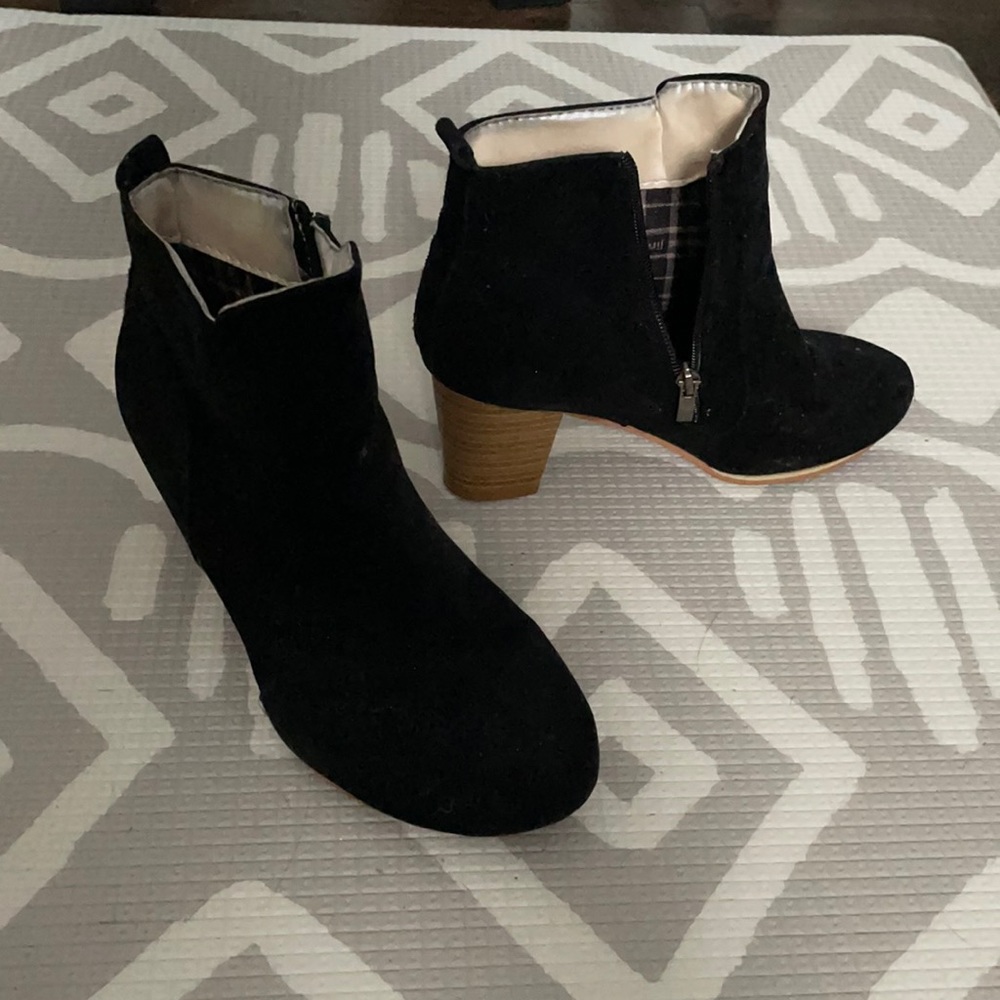 Black Booties